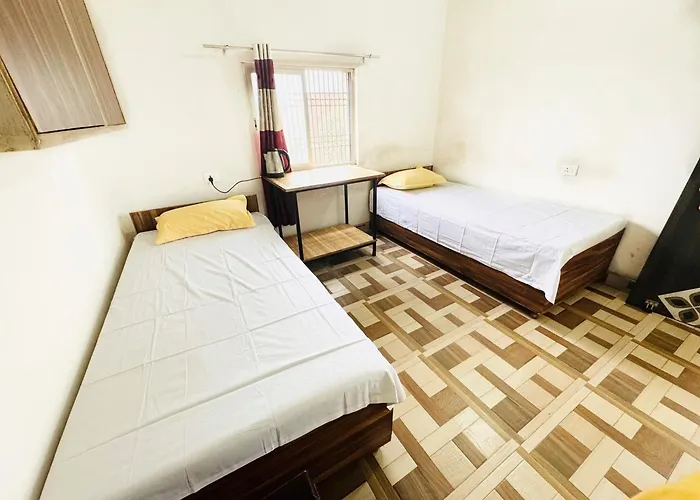 Yum Boys Hostel & Homestay